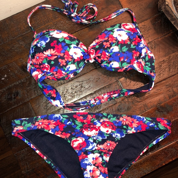 SPRING BREAK Colorful Floral Halter Bikini Set - Picture 1 of 2